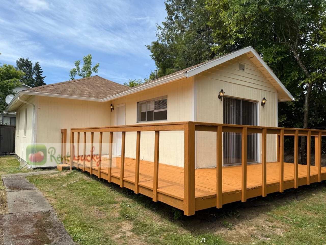 Fully Remodeled  Super Cute 2-Bedroom Cottage FOR RENT!!