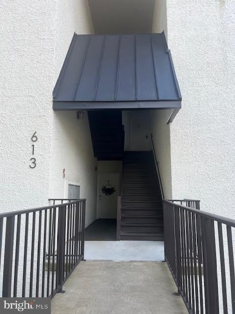 613-G OAKLAND HILLS CT #302