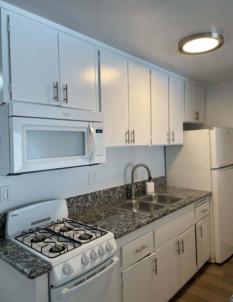 1645 N. Winona Blvd.