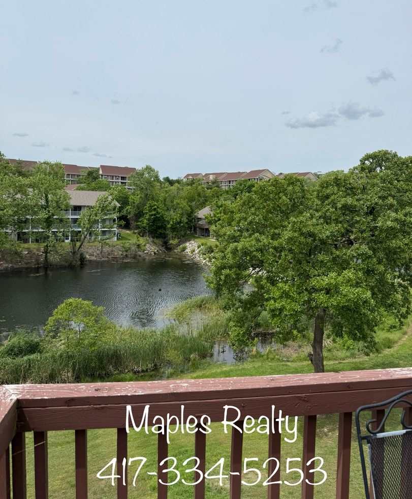 2 BEDROOM/2 BATHROOM LOFT STYLE CONDO AT FALL CREEK RESORT, BRANSON MO