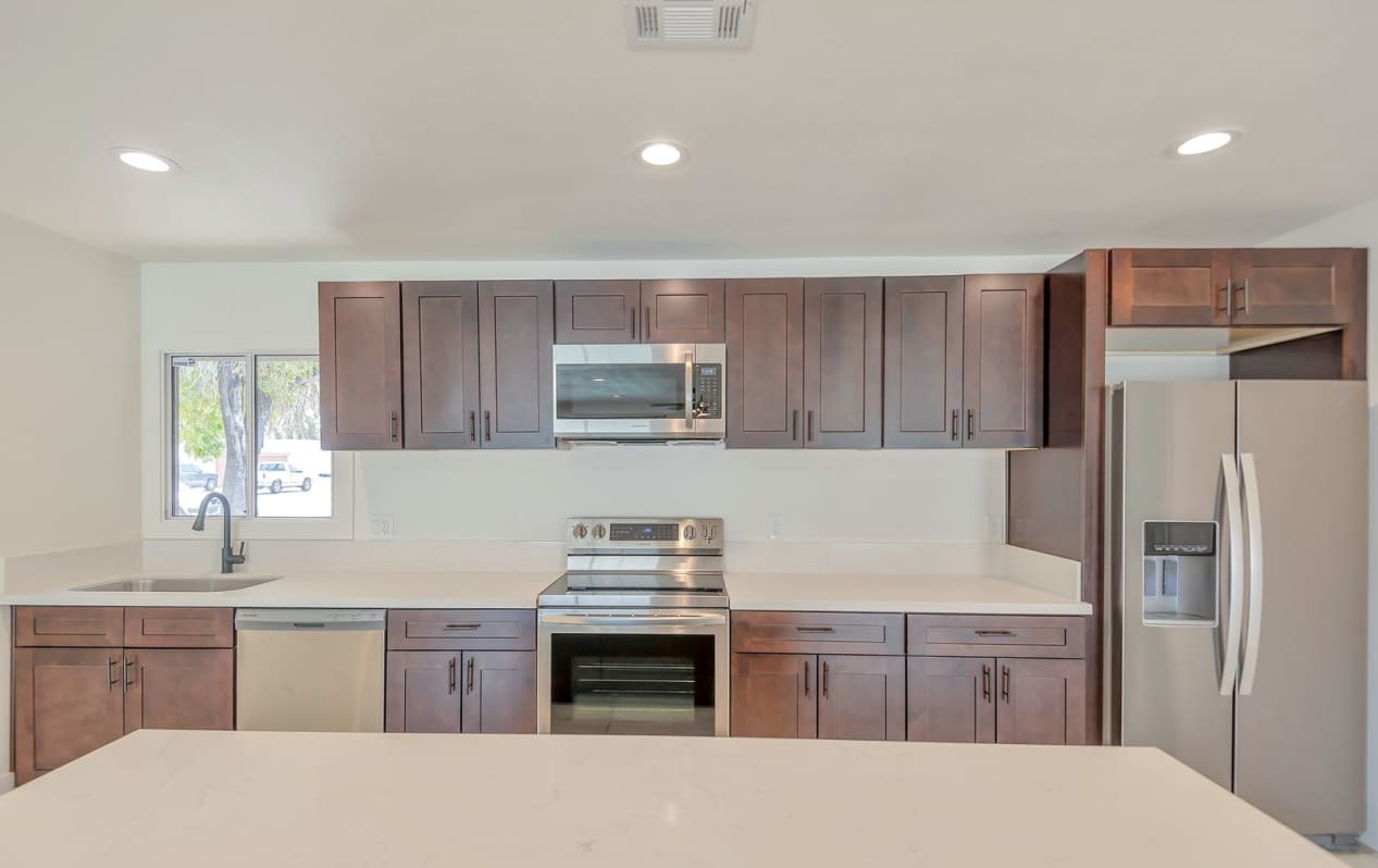 Amazing Tri-Level home close to ASU. Pool and 2 Car Garage