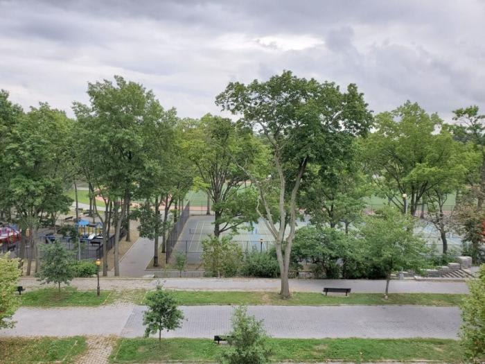 3343 Reservoir Oval West