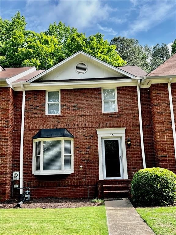 10 Huntington Place Drive