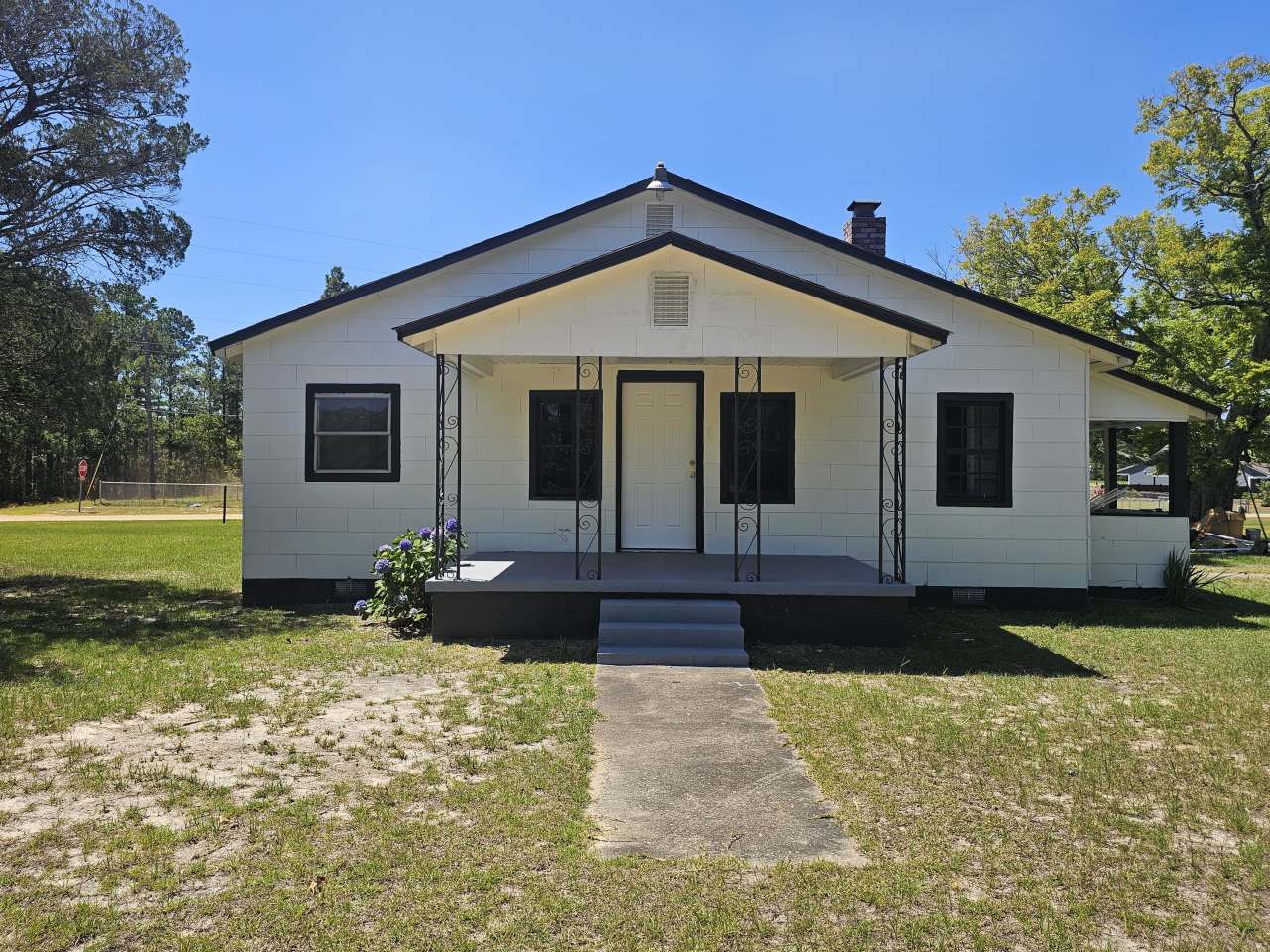 808 Peachtree Rock Road