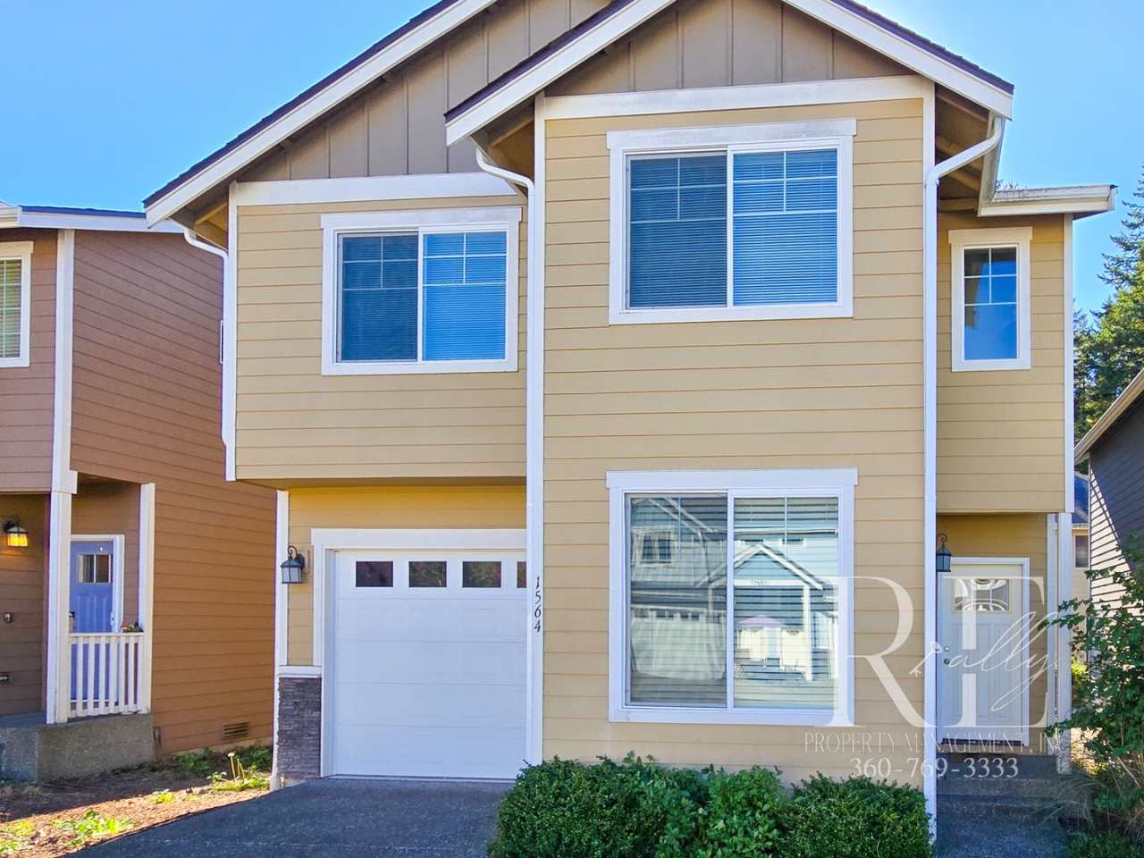 Effortless Elegance in Caldart Heights, Poulsbo