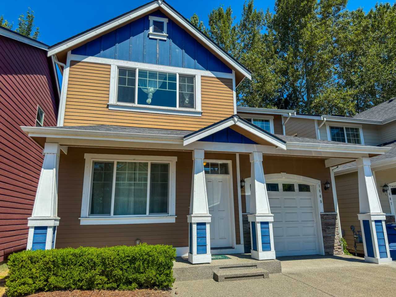 3bd 2.5ba Kent Home for Rent!