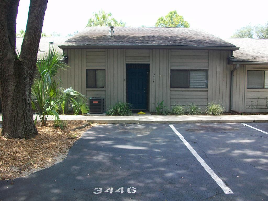 2BR/2BA Condo in NW Gainesville - available January 2026