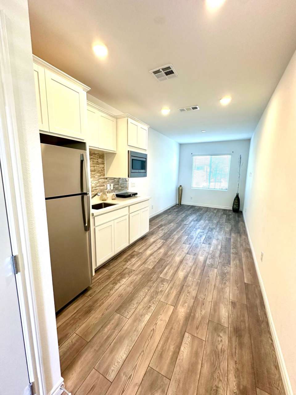 4480 Peressini Street