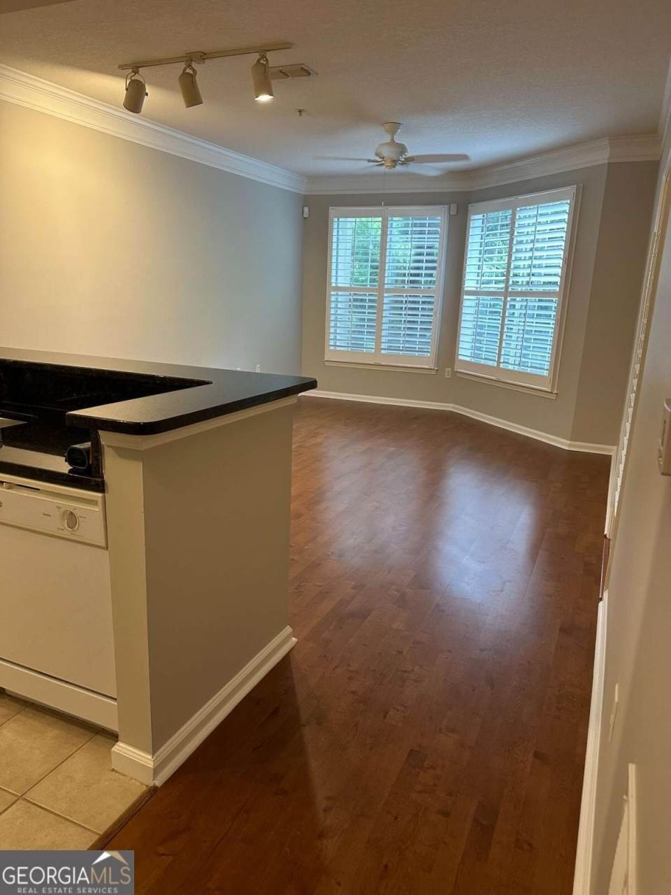 5208 Westchester Ridge NE