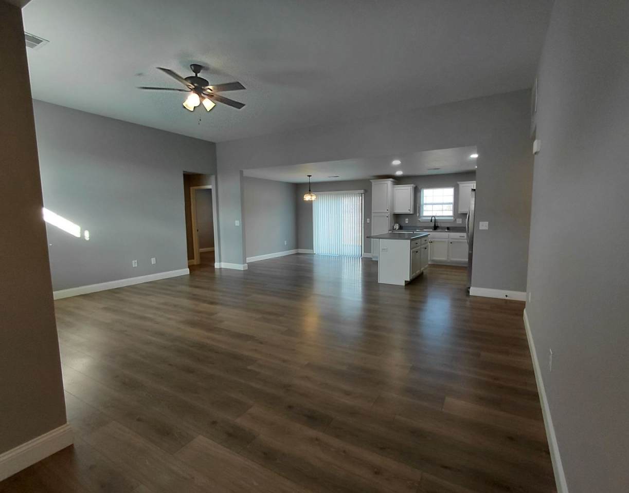 Beautiful home close to post