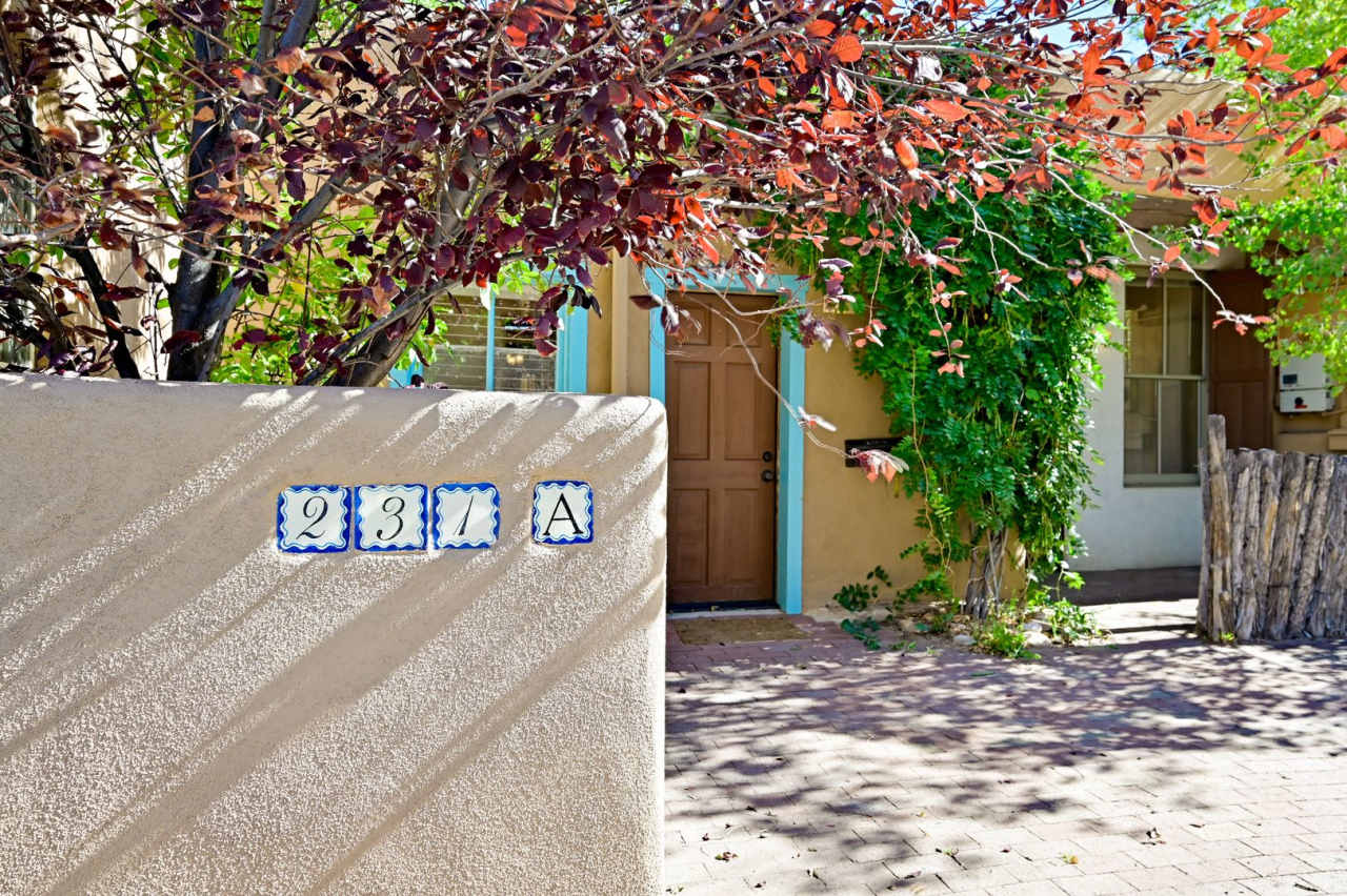 Classic Adobe in the Heart of Santa Fe’s Downtown Railyard District