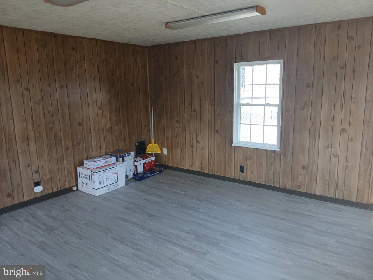 200 GATEWAY Boulevard