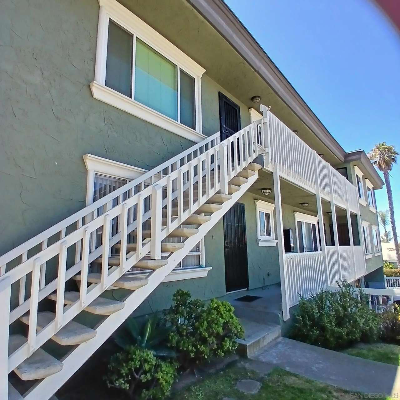 1641 Sunset Cliffs Blvd