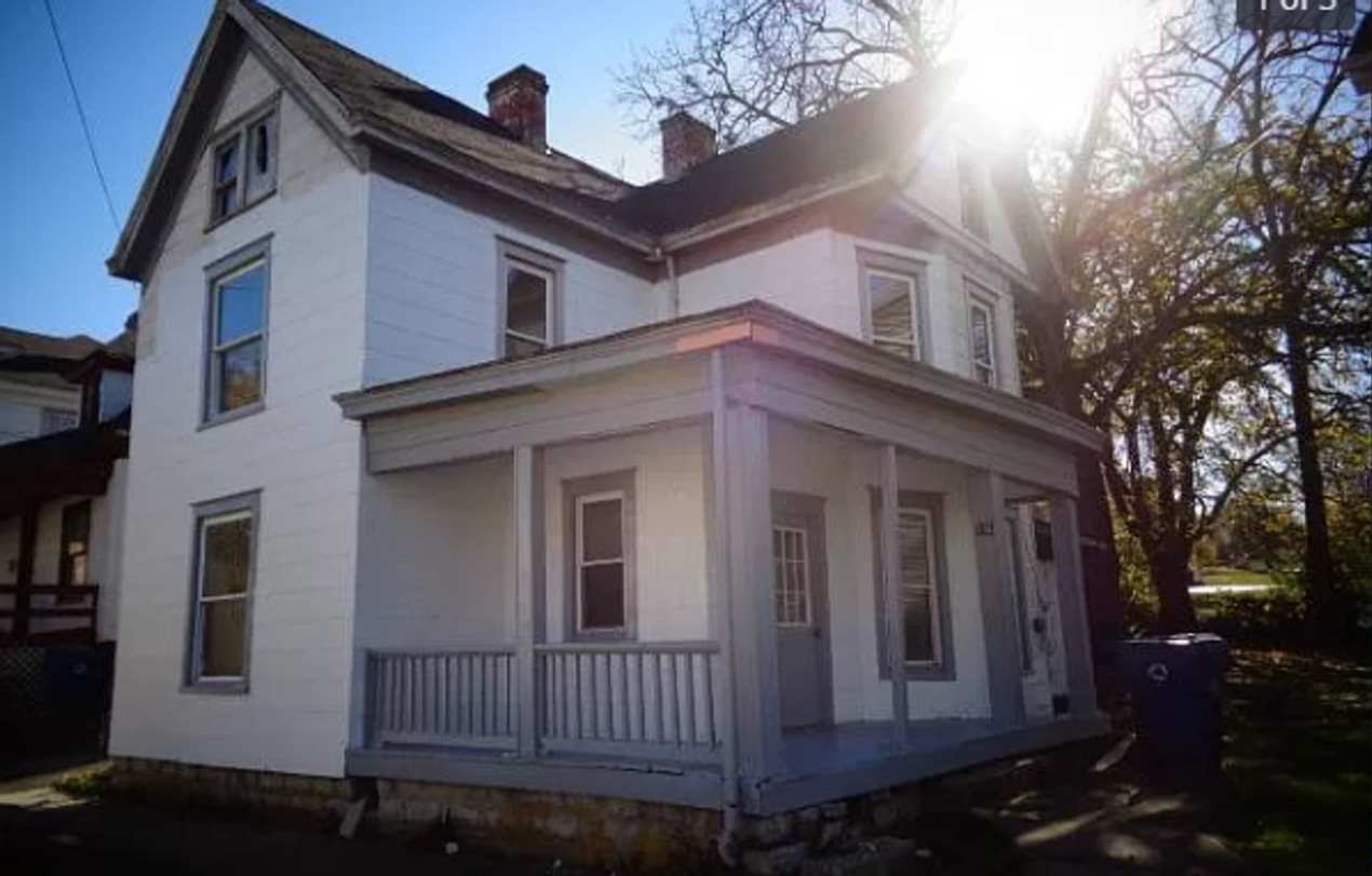 3-Bedroom, 2-Bathroom Independent House – Pets Welcome!