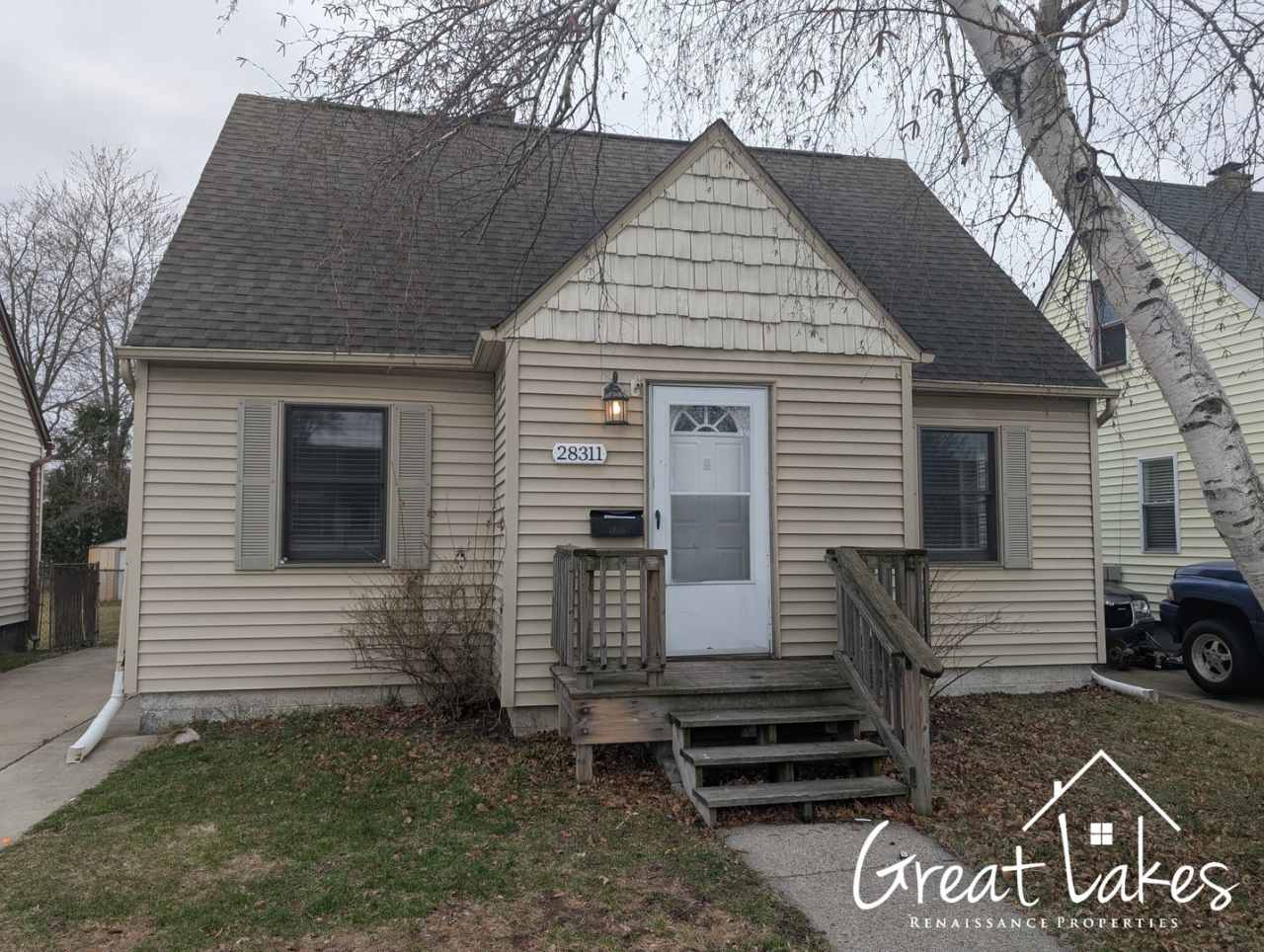 Stunning 3 Bedroom 1 Bathroom now available for rent