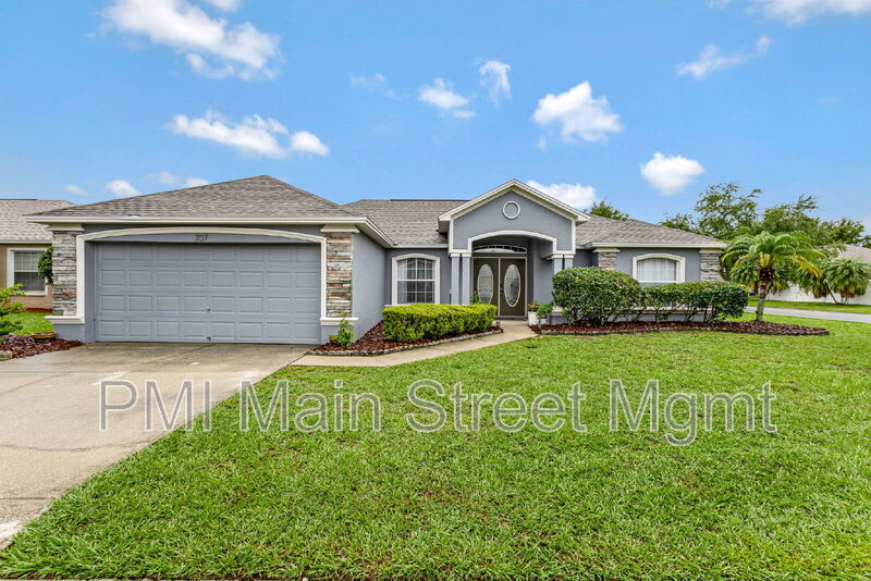 707 Terranova Ave