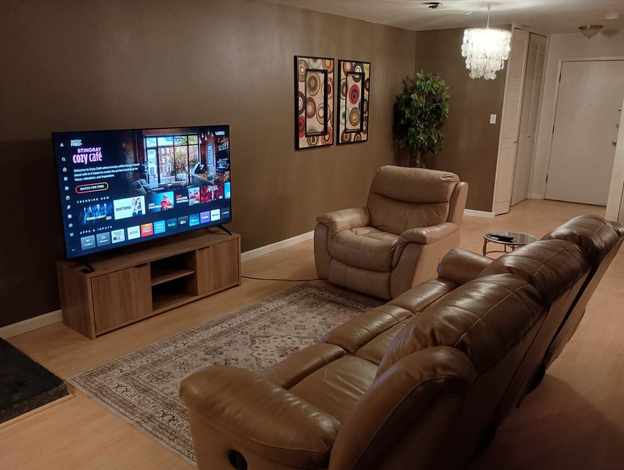 700 North Washington Street