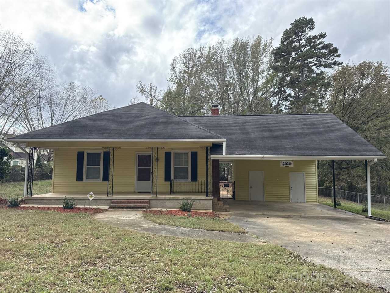 1516 Pleasant Plains Road