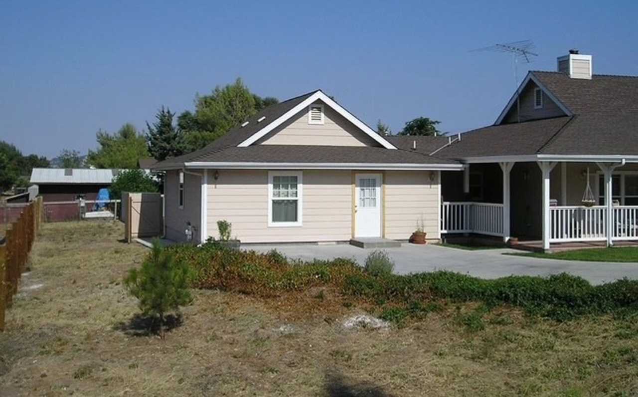 Charming 1bd/1bath home in Templeton