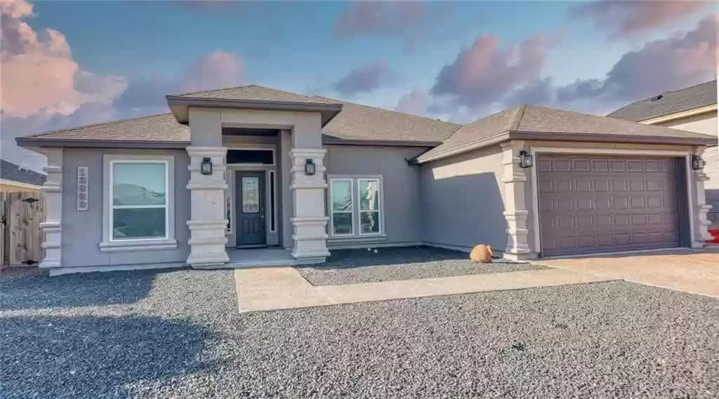 13829 Laffite Dr