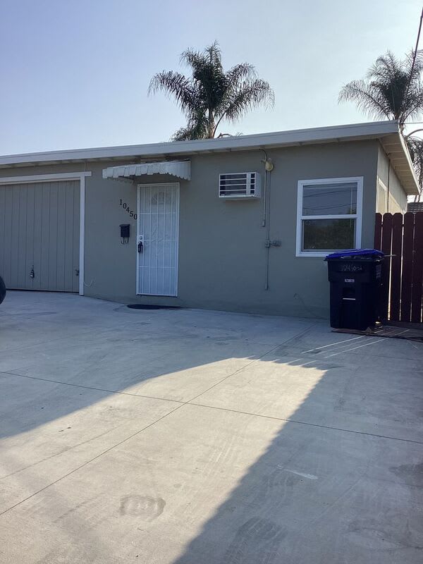 10450 Ceres Ave.