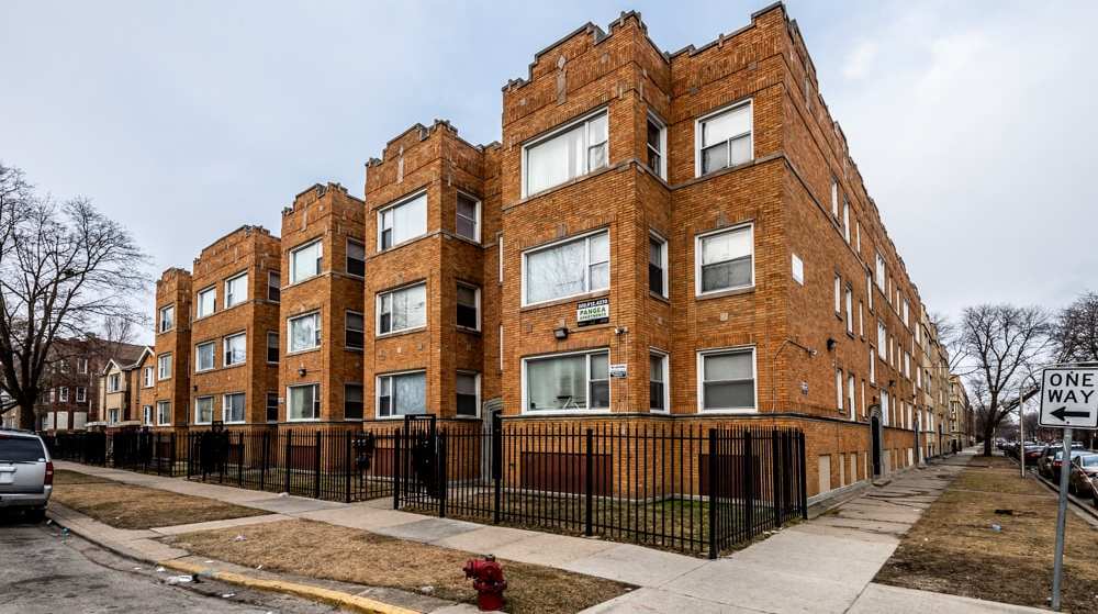 7800 S Kingston-South Shore Apartments