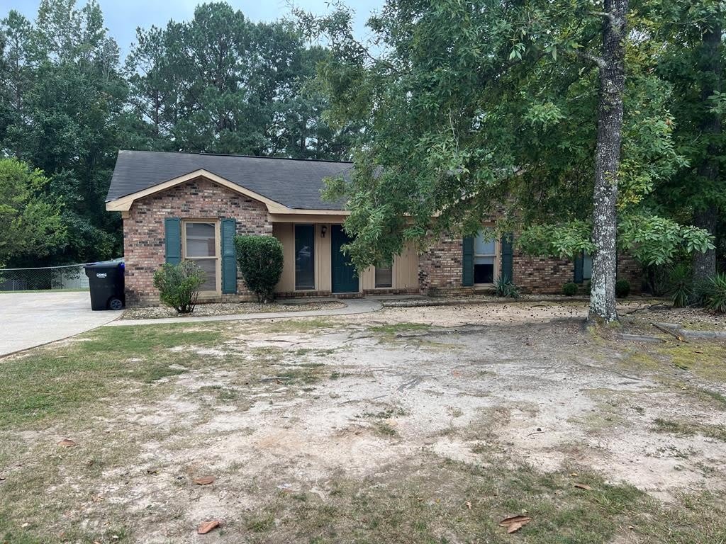 6500 Autumn Leaf Drive