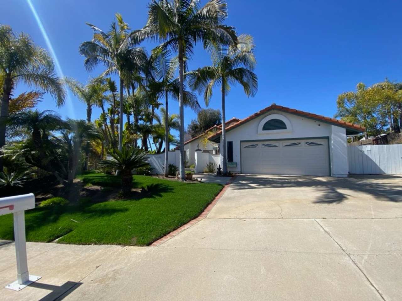 3bed 2bath home in Tamarack Point!