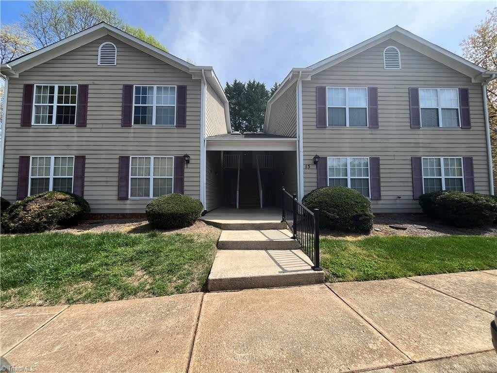 15 Meadowood Glen Way