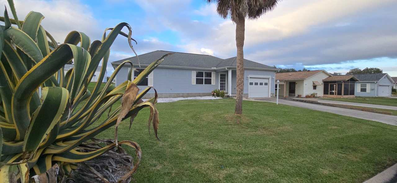 Furnished Rental in The Villages – 2BR/2BA Home on Del Toro Drive!