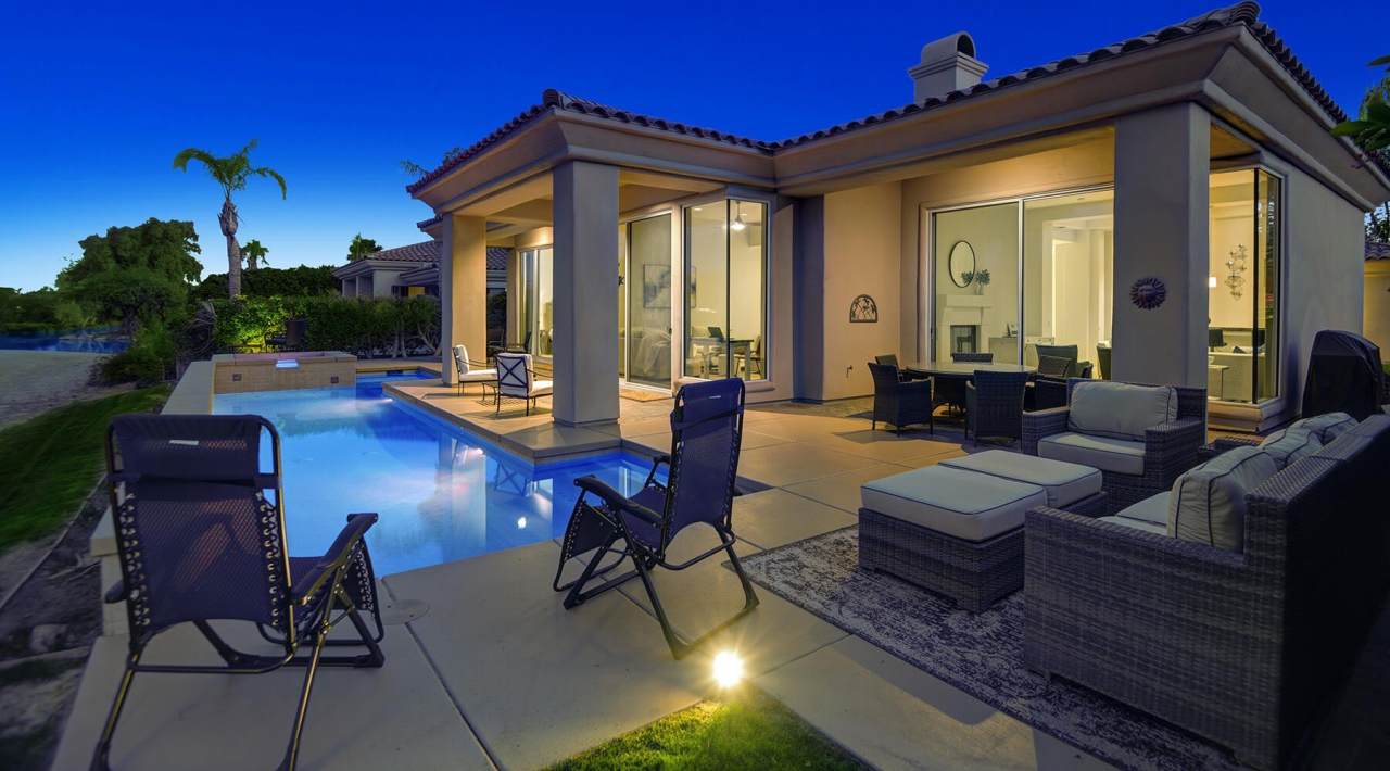 237 Loch Lomond Road