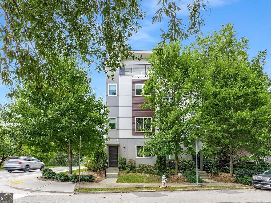 1672 Dekalb Avenue Northeast