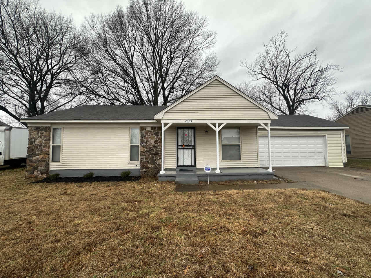 2309 Morning Vista Dr