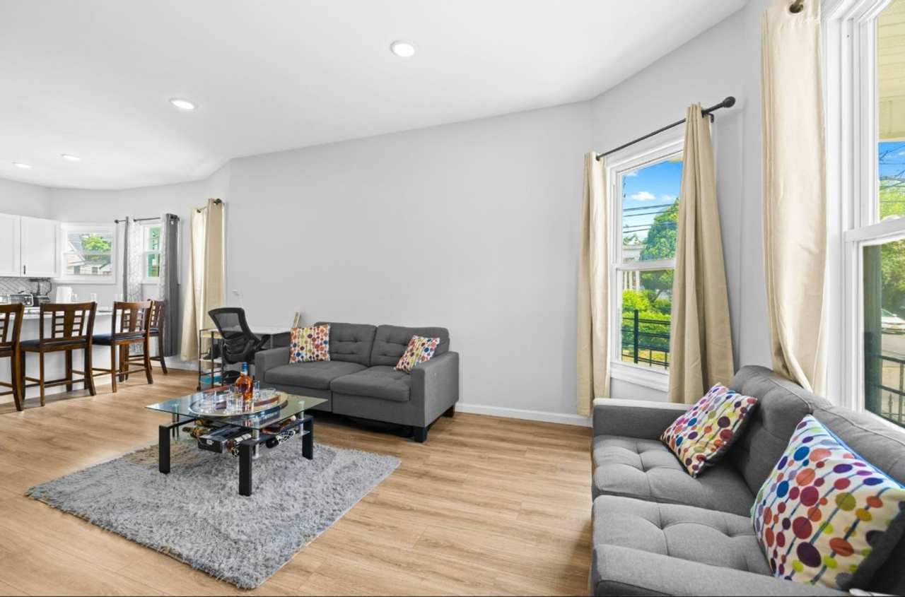 Charming 1Bedroom and 1Bath in Newark