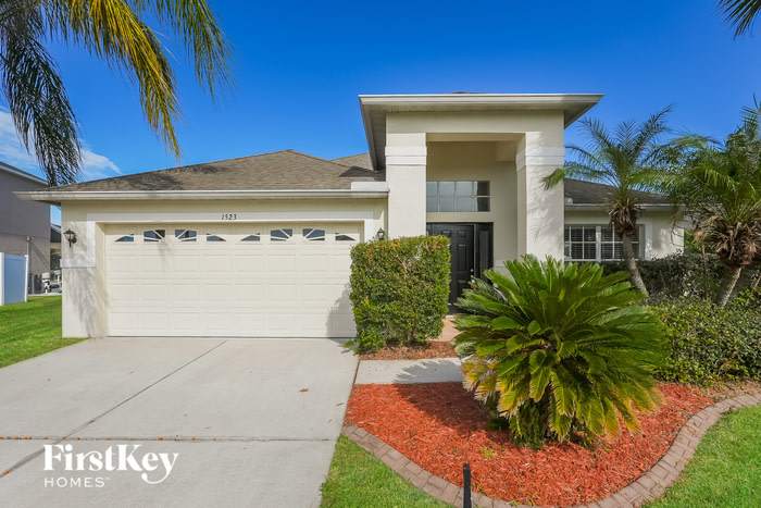 1523 Sweetspire Drive