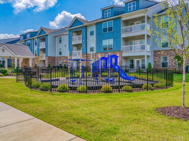 40 Hathaway Ln Unit E31