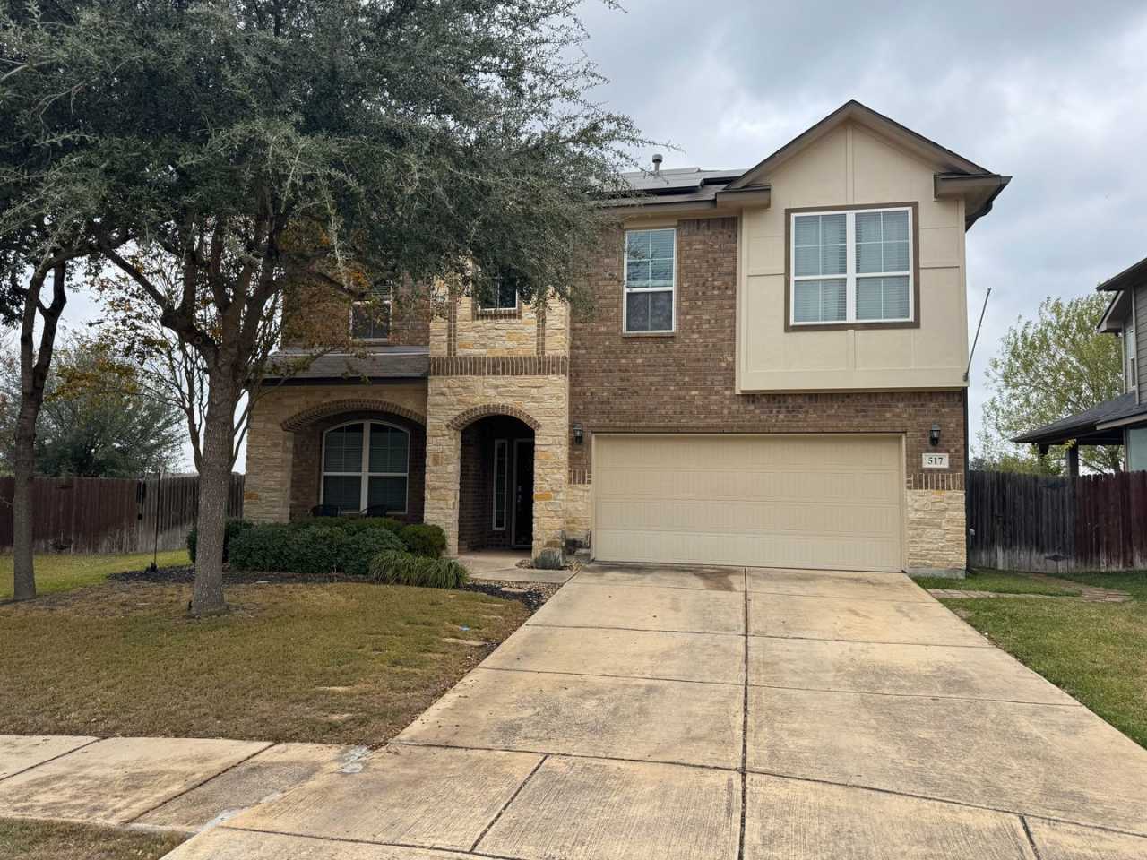 Welcome home to 517 Whittmen Ave!