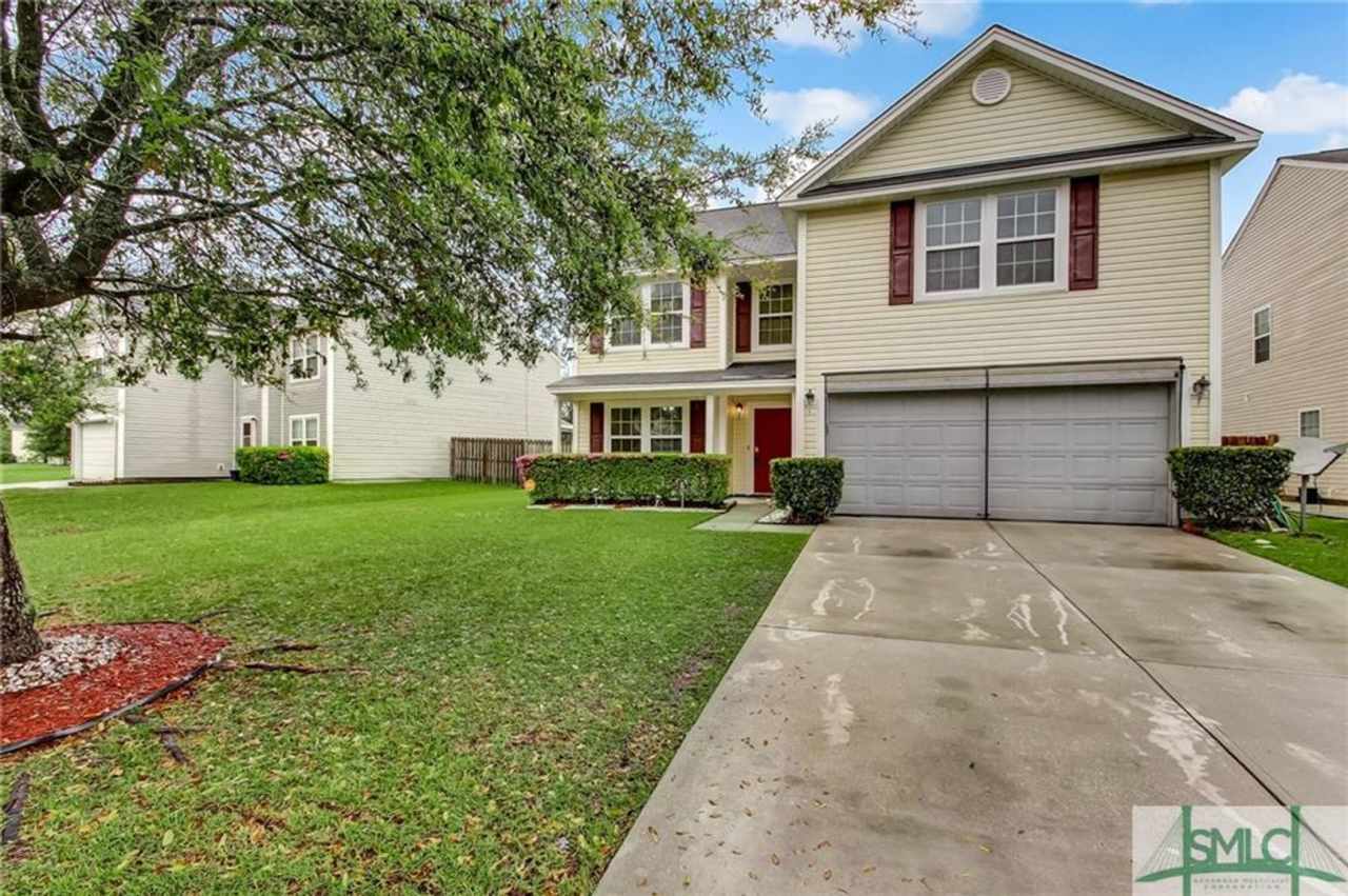 3 bedroom, 2.5 bathroom home in the desirable Lake Shore community of Port Wentworth, GA.