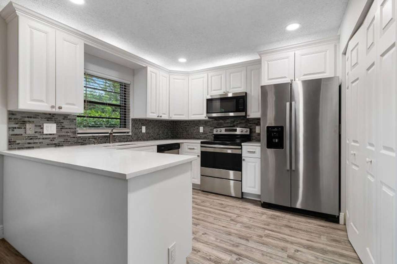 9 Via De Casas Norte C, Boynton Beach, FL 33426
