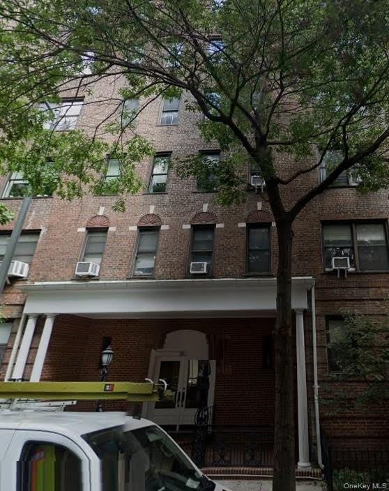 35-35 75 Street unit: 625