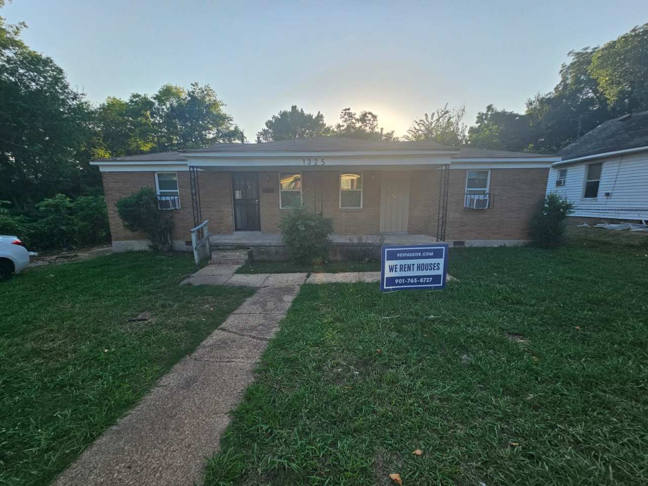 1325 Bruce Street - 1