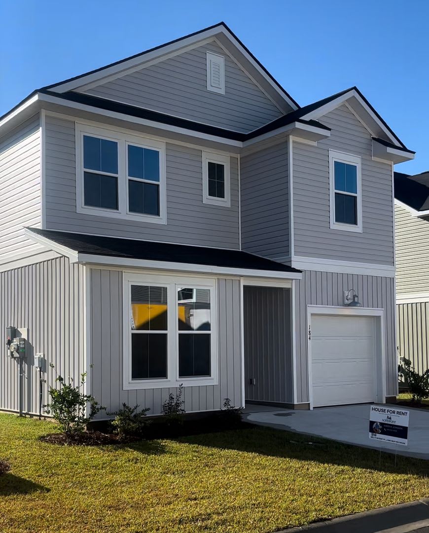 Brand New 4BR 3BA Home Close to the beach • Open-Plan Main Level • Patio in Little River!