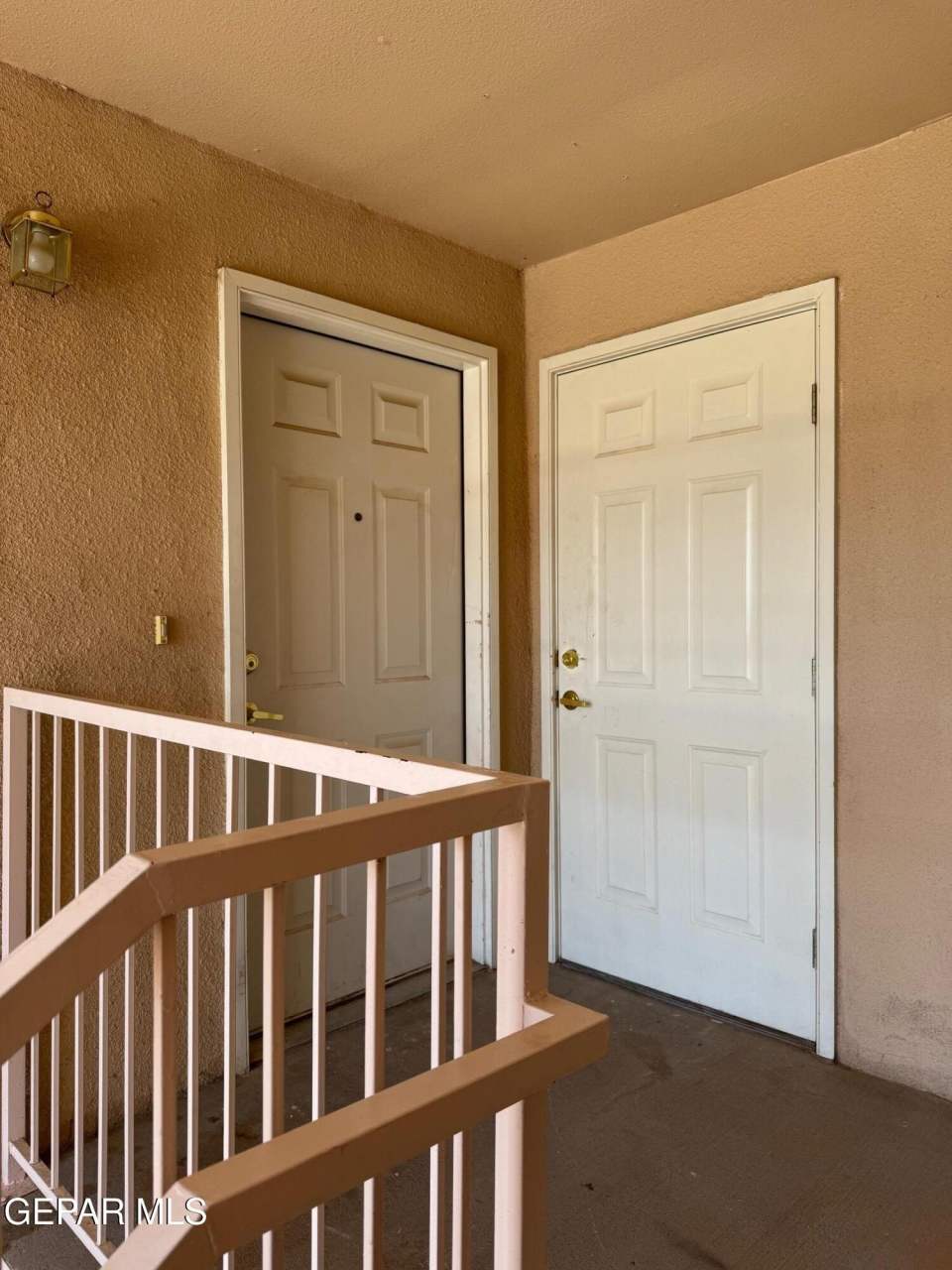 6027 BROOK HOLLOW Drive unit: 3005