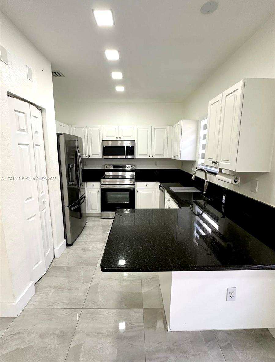 9285 Southwest 220th Terrace