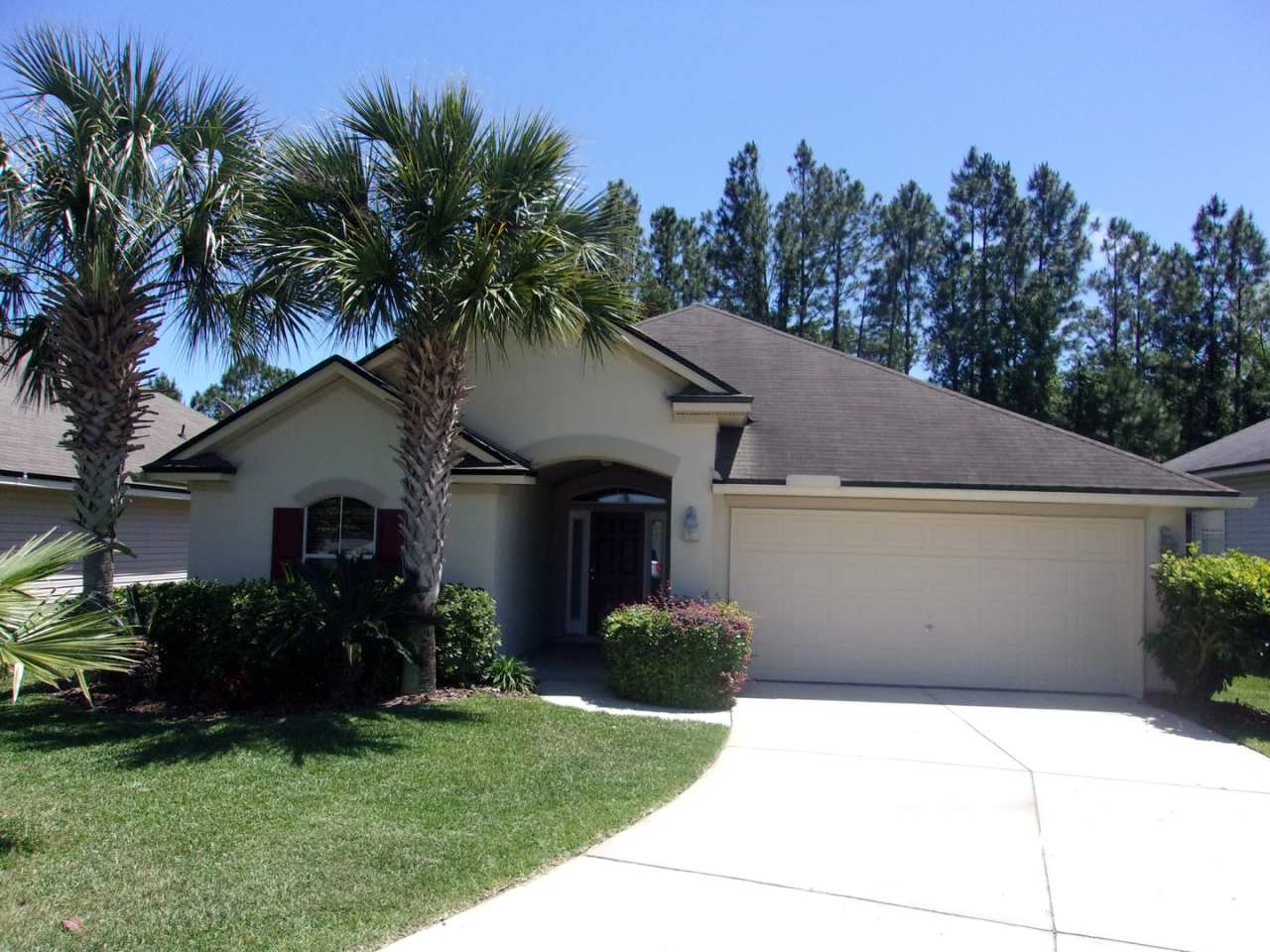 3 bed/2 bath Home! Open  Bright! Close to Everything!