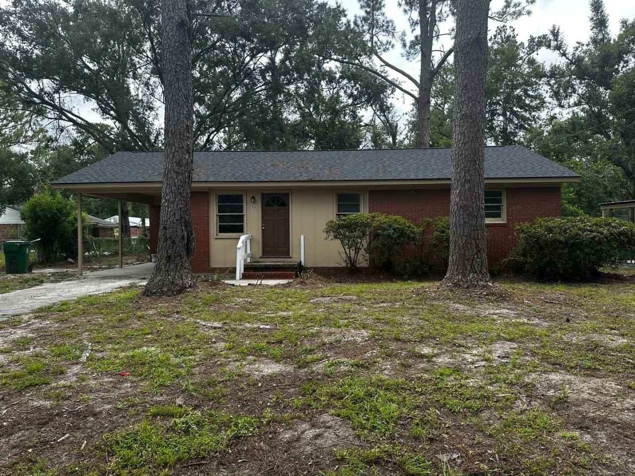 Very spacious 3bed/1bath home!