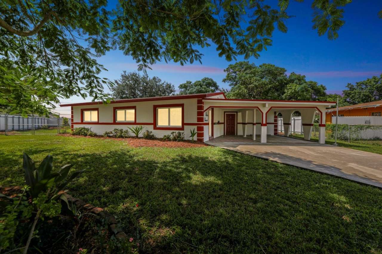 Charming 3BR House in Miami