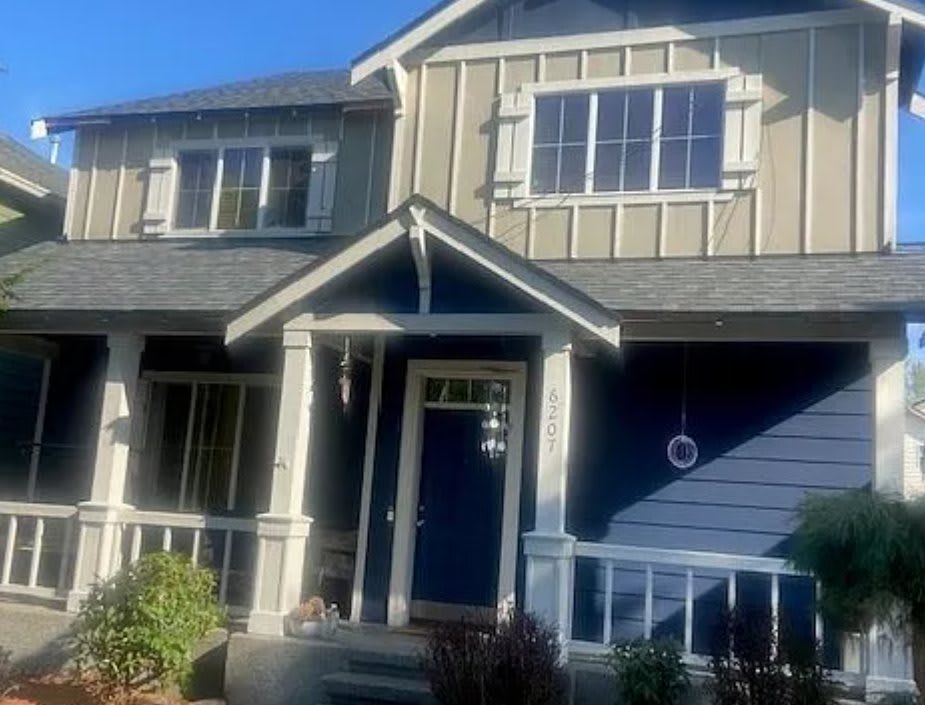 6207 Park Street East