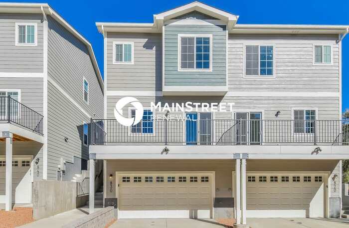 830 Promontory Rock Grv