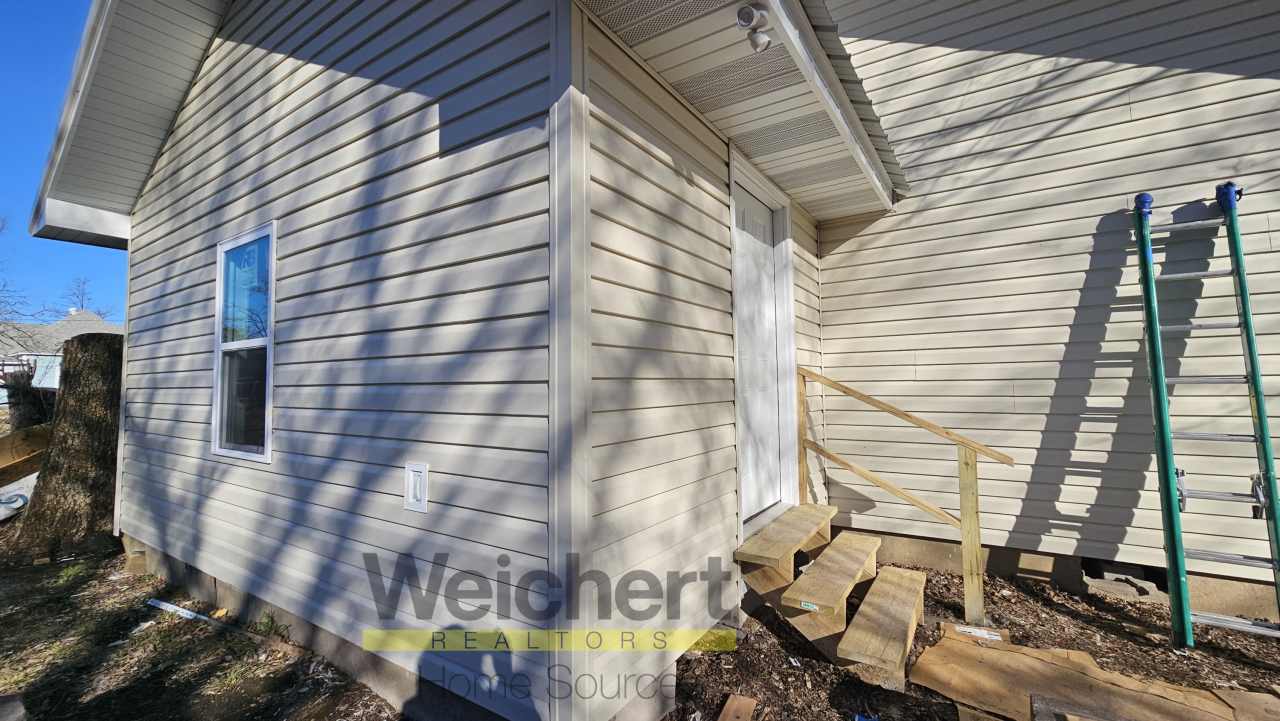 708 South 3rd Street - B